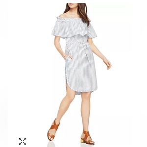 BCBG Maxazria Linen Off the Shoulder Dress. Size small.
